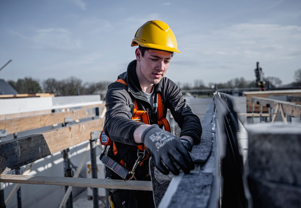 Werken En Leren In De Bouw R A Van Leeuwen Bouwbedrijf